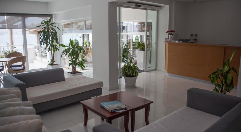 Hotel Agimi Sarande Ngoại thất bức ảnh