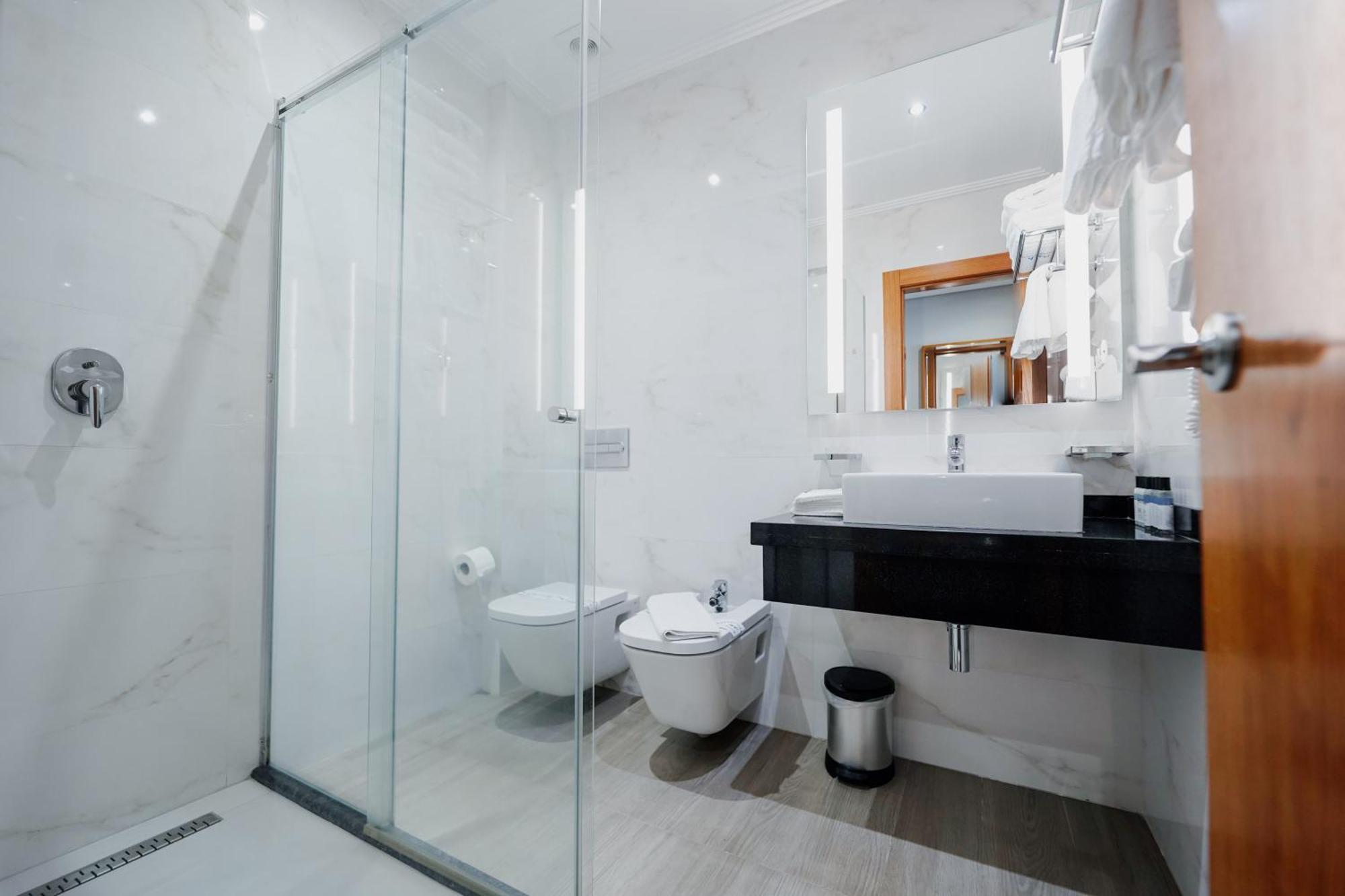 Hotel Agimi Sarande Ngoại thất bức ảnh