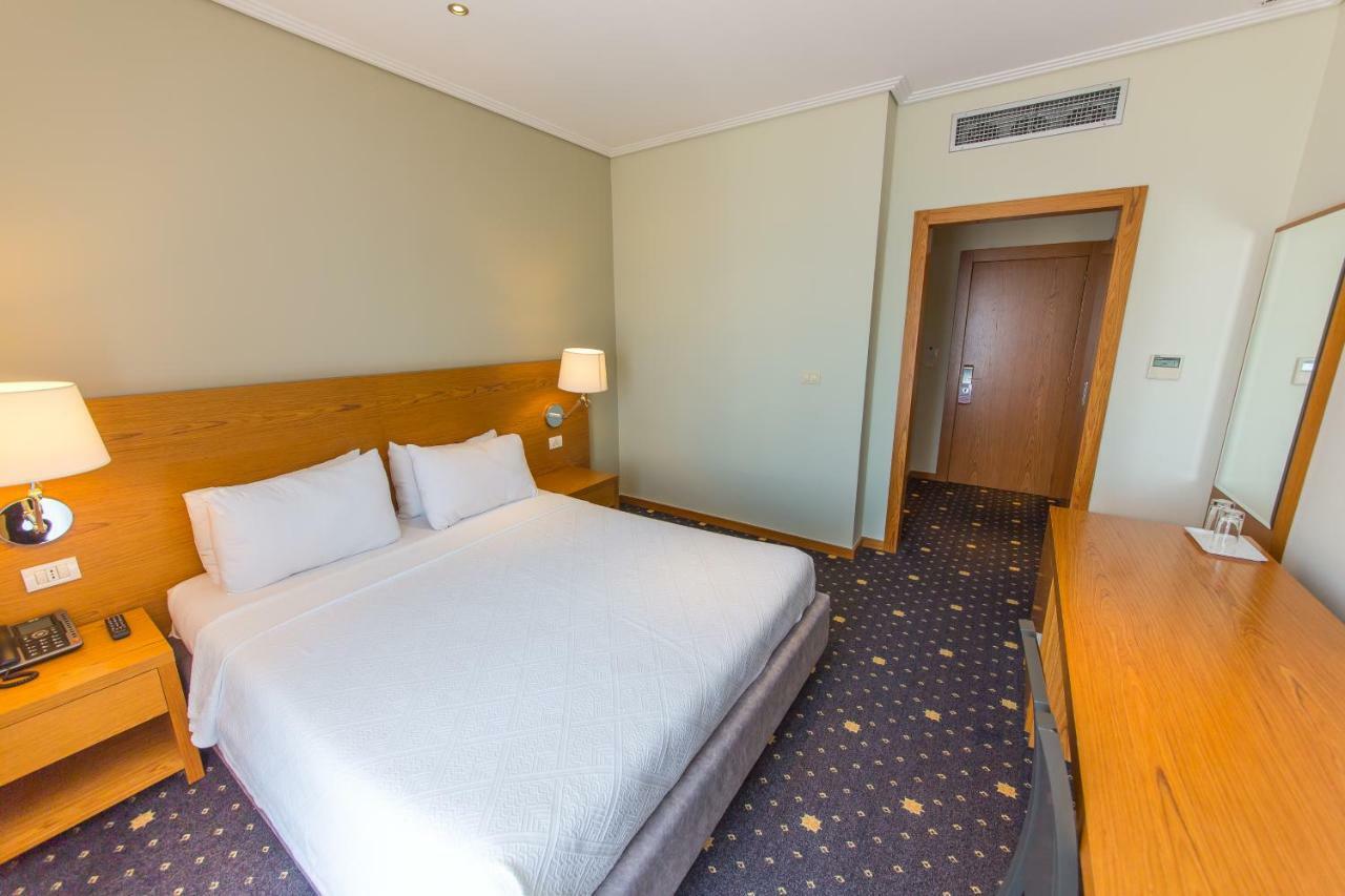 Hotel Agimi Sarande Ngoại thất bức ảnh